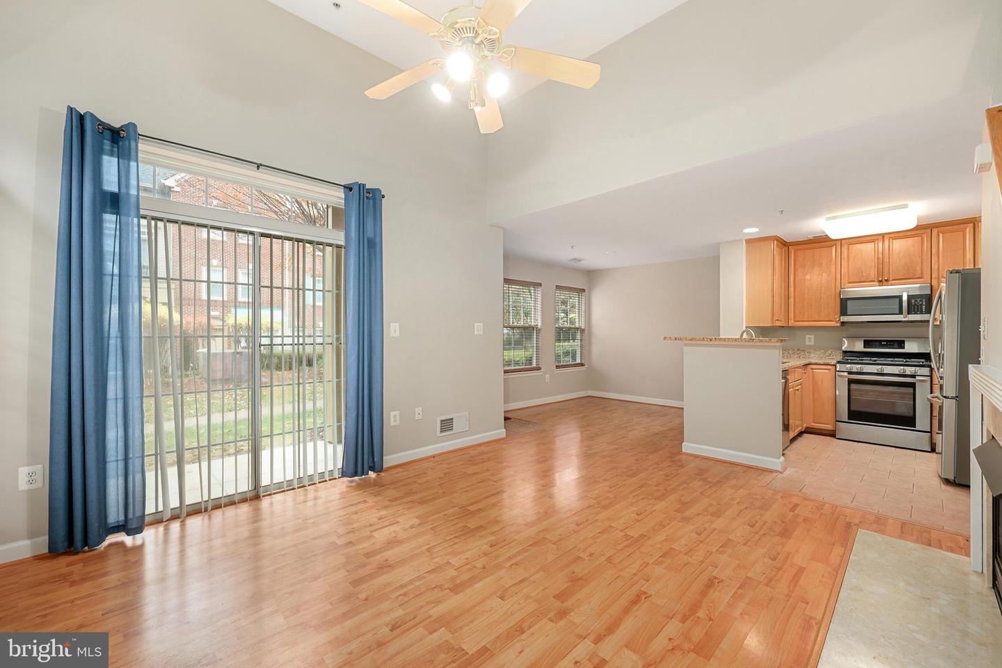 11824 BRETON CT #24A, RESTON, Virginia 20191, 3 Bedrooms Bedrooms, ,2 BathroomsBathrooms,Residential,For sale,11824 BRETON CT #24A,VAFX2279686 MLS # VAFX2279686