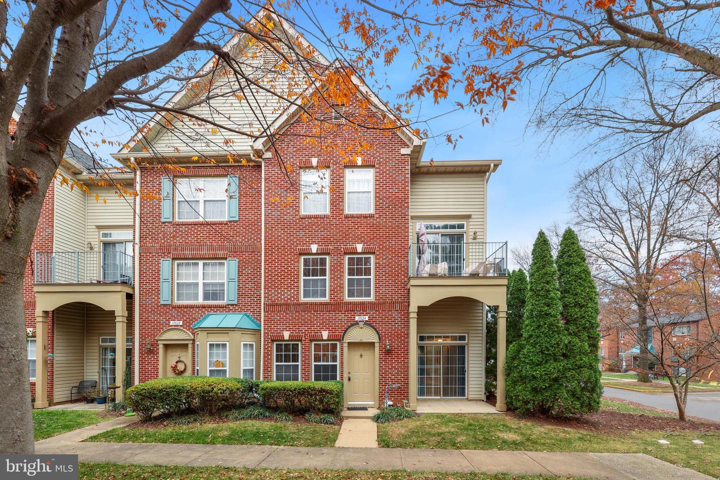 11824 BRETON CT #24A, RESTON, Virginia 20191, 3 Bedrooms Bedrooms, ,2 BathroomsBathrooms,Residential,For sale,11824 BRETON CT #24A,VAFX2279686 MLS # VAFX2279686