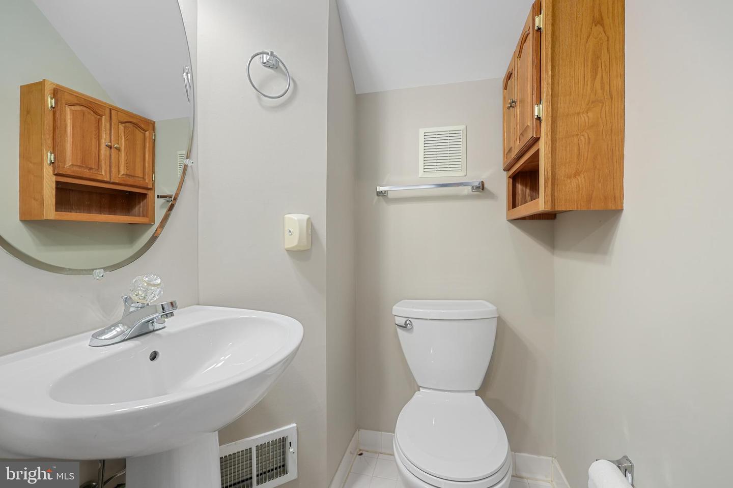 11824 BRETON CT #24A, RESTON, Virginia 20191, 3 Bedrooms Bedrooms, ,2 BathroomsBathrooms,Residential,For sale,11824 BRETON CT #24A,VAFX2279686 MLS # VAFX2279686