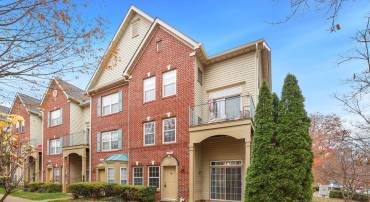 11824 BRETON CT #24A, RESTON, Virginia 20191, 3 Bedrooms Bedrooms, ,2 BathroomsBathrooms,Residential,For sale,11824 BRETON CT #24A,VAFX2279686 MLS # VAFX2279686