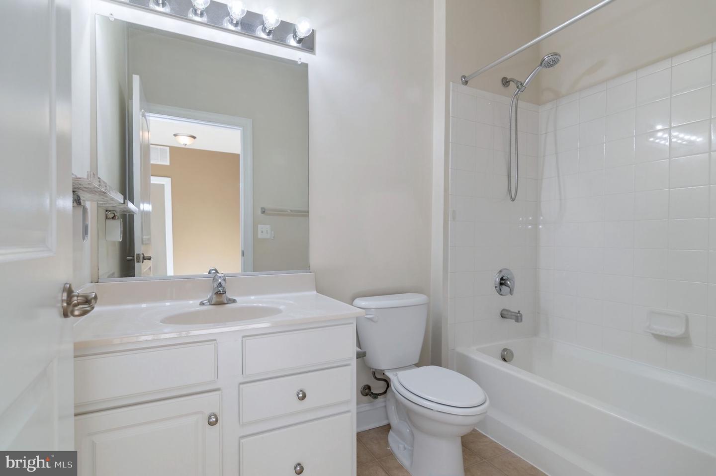 2675 SHEFFIELD WAY #164, WOODBRIDGE, Virginia 22191, 2 Bedrooms Bedrooms, 8 Rooms Rooms,2 BathroomsBathrooms,Residential,For sale,2675 SHEFFIELD WAY #164,VAPW2108080 MLS # VAPW2108080 2675 SHEFFIELD WAY #164, WOODBRIDGE, Virginia 22191, 2 Bedrooms Bedrooms, 8 Rooms Rooms,2 BathroomsBathrooms,Residential,For sale,2675 SHEFFIELD WAY #164,VAPW2108080 MLS # VAPW2108080