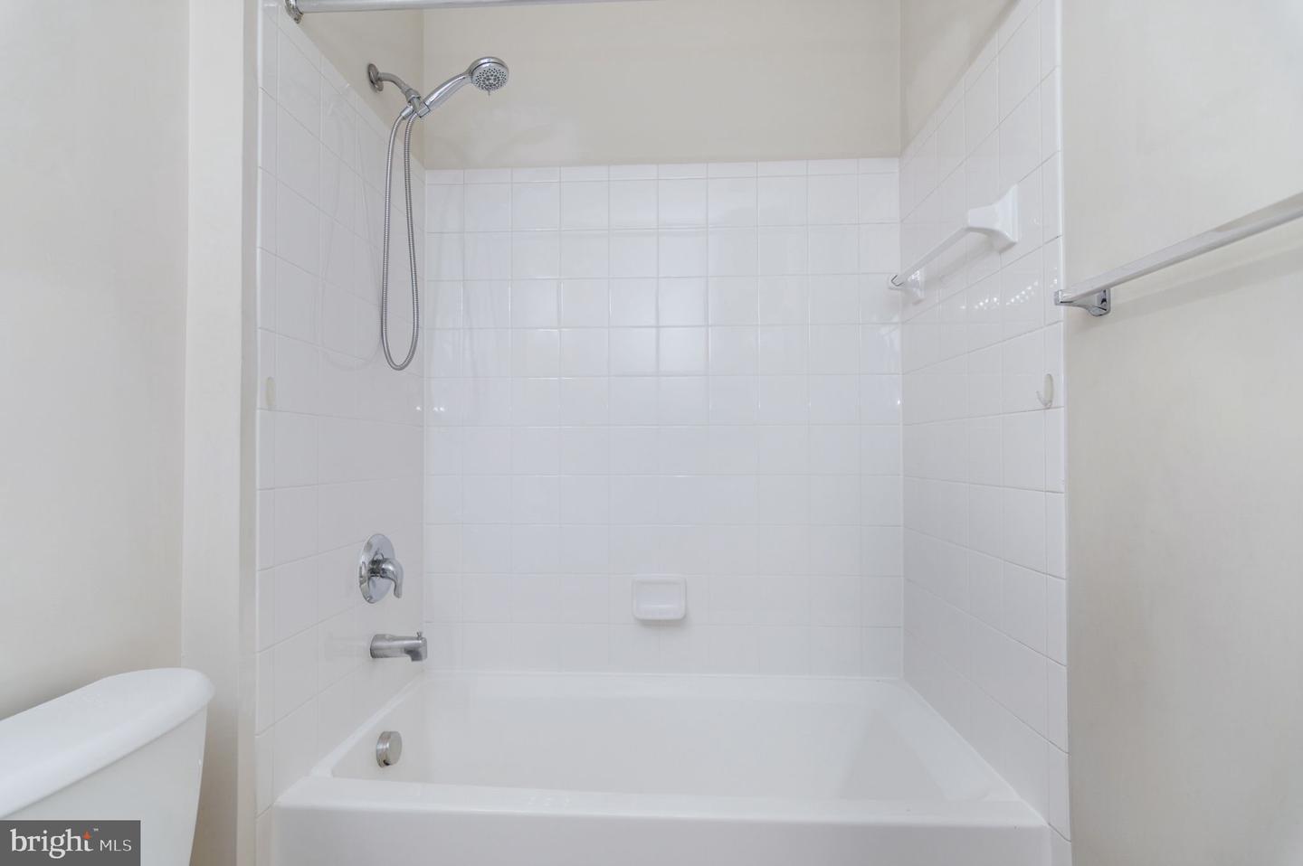 2675 SHEFFIELD WAY #164, WOODBRIDGE, Virginia 22191, 2 Bedrooms Bedrooms, 8 Rooms Rooms,2 BathroomsBathrooms,Residential,For sale,2675 SHEFFIELD WAY #164,VAPW2108080 MLS # VAPW2108080 2675 SHEFFIELD WAY #164, WOODBRIDGE, Virginia 22191, 2 Bedrooms Bedrooms, 8 Rooms Rooms,2 BathroomsBathrooms,Residential,For sale,2675 SHEFFIELD WAY #164,VAPW2108080 MLS # VAPW2108080