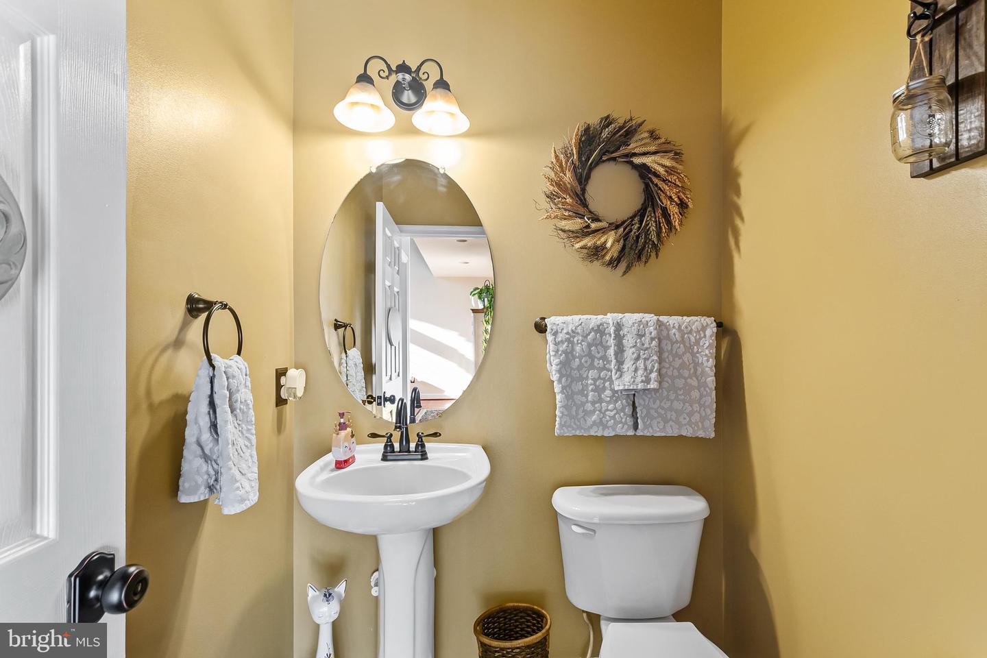 9314 BIRCH CLIFF DR, FREDERICKSBURG, Virginia 22407, 4 Bedrooms Bedrooms, ,3 BathroomsBathrooms,Residential,For sale,9314 BIRCH CLIFF DR,VASP2037770 MLS # VASP2037770