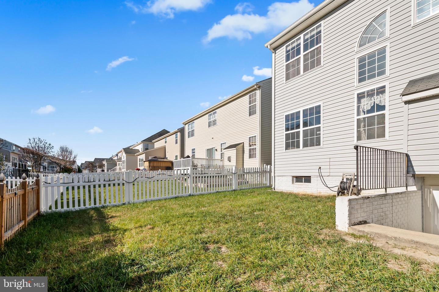 9314 BIRCH CLIFF DR, FREDERICKSBURG, Virginia 22407, 4 Bedrooms Bedrooms, ,3 BathroomsBathrooms,Residential,For sale,9314 BIRCH CLIFF DR,VASP2037770 MLS # VASP2037770