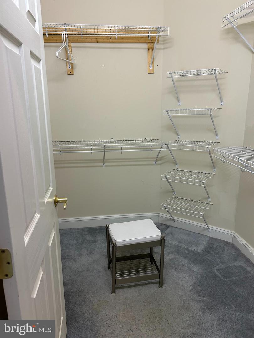 122 BAYBERRY CT, STEPHENS CITY, Virginia 22655, 2 Bedrooms Bedrooms, 6 Rooms Rooms,2 BathroomsBathrooms,Residential,For sale,122 BAYBERRY CT,VAFV2038178 MLS # VAFV2038178