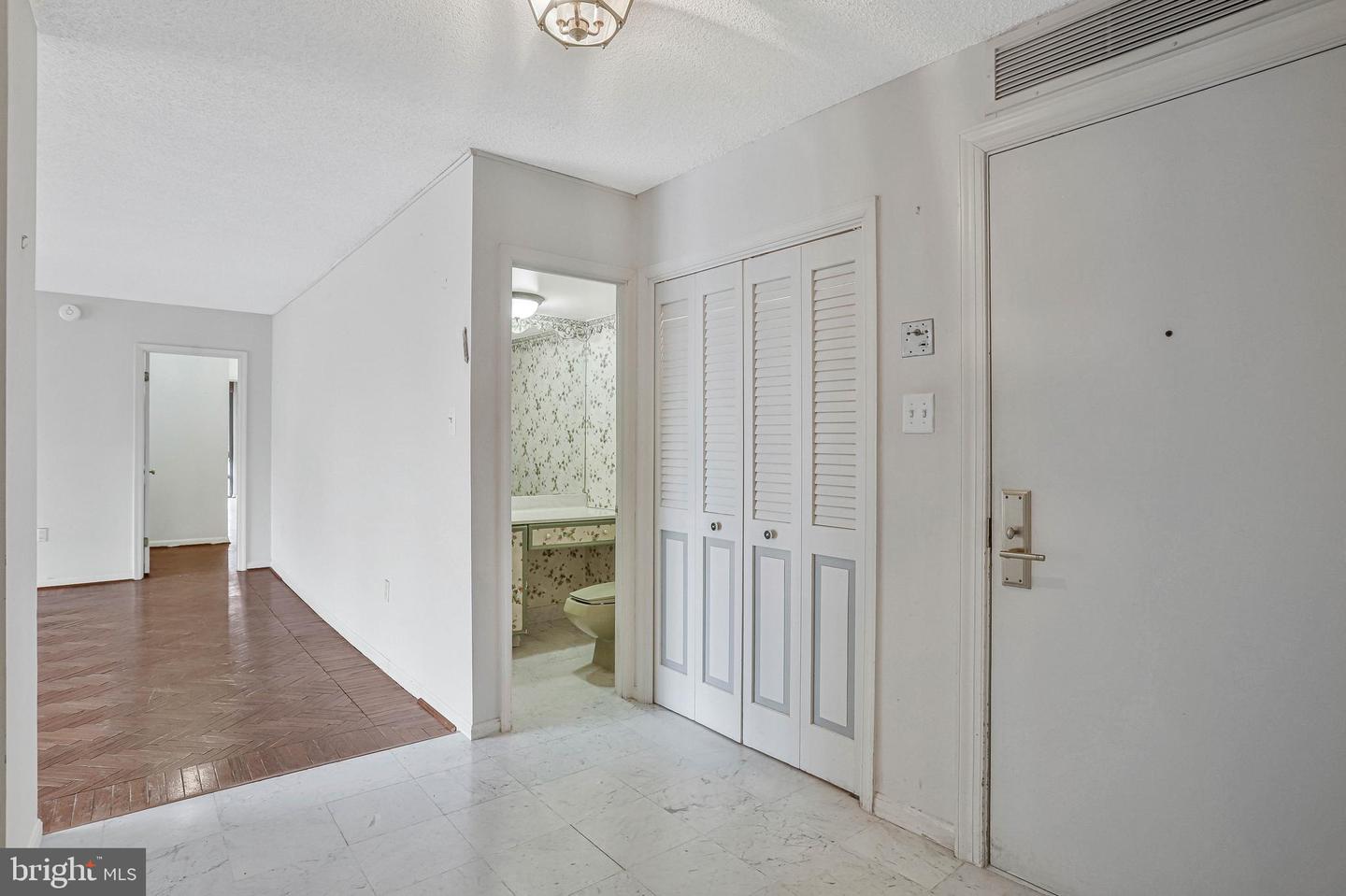 800 25TH ST NW #502, WASHINGTON, District Of Columbia 20037, 2 Bedrooms Bedrooms, ,2 BathroomsBathrooms,Residential,For sale,800 25TH ST NW #502,DCDC2232786 MLS # DCDC2232786 800 25TH ST NW #502, WASHINGTON, District Of Columbia 20037, 2 Bedrooms Bedrooms, ,2 BathroomsBathrooms,Residential,For sale,800 25TH ST NW #502,DCDC2232786 MLS # DCDC2232786