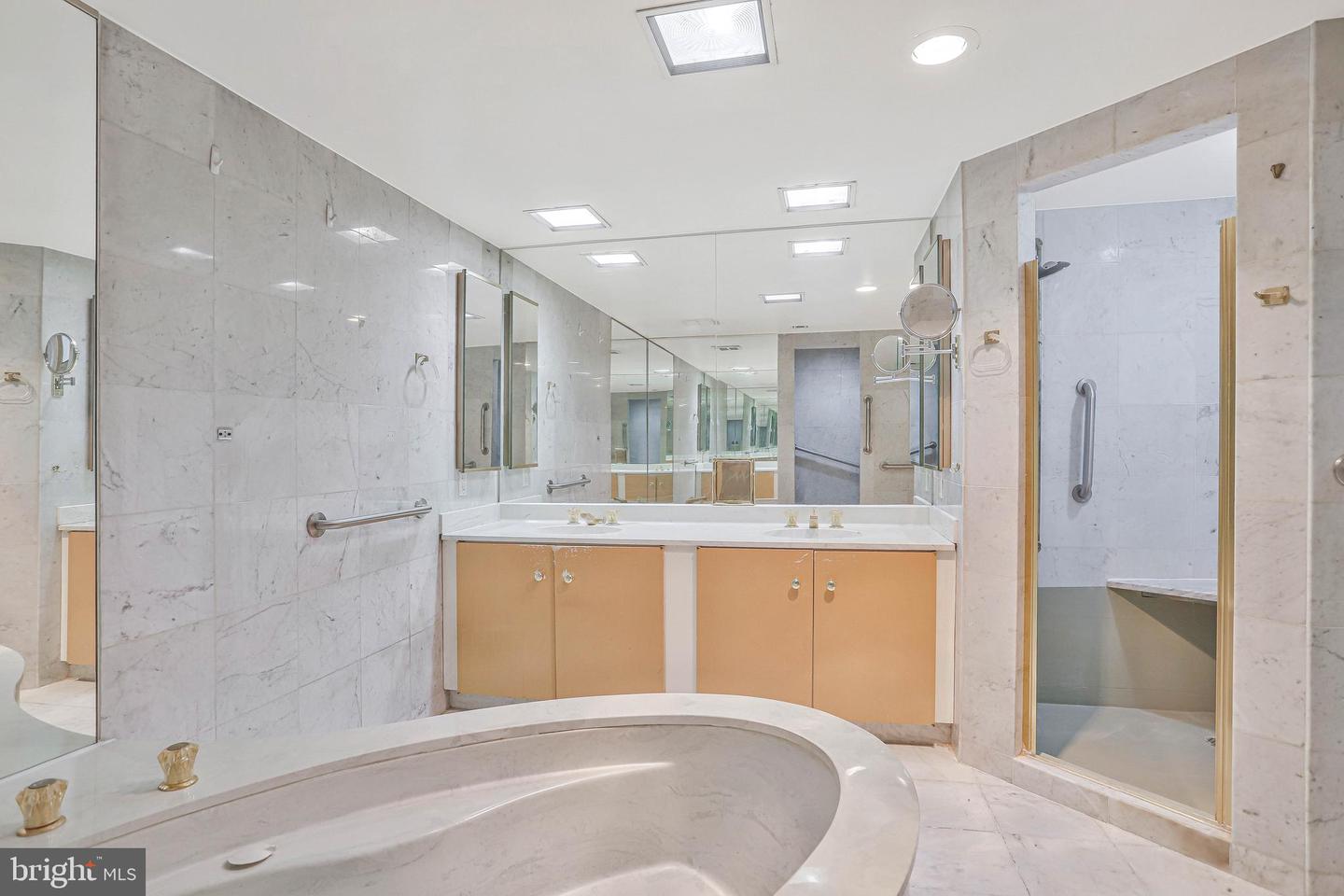 800 25TH ST NW #502, WASHINGTON, District Of Columbia 20037, 2 Bedrooms Bedrooms, ,2 BathroomsBathrooms,Residential,For sale,800 25TH ST NW #502,DCDC2232786 MLS # DCDC2232786 800 25TH ST NW #502, WASHINGTON, District Of Columbia 20037, 2 Bedrooms Bedrooms, ,2 BathroomsBathrooms,Residential,For sale,800 25TH ST NW #502,DCDC2232786 MLS # DCDC2232786