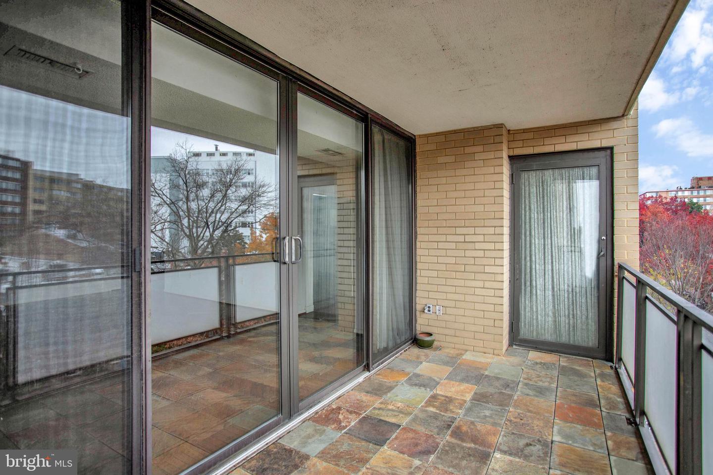 800 25TH ST NW #502, WASHINGTON, District Of Columbia 20037, 2 Bedrooms Bedrooms, ,2 BathroomsBathrooms,Residential,For sale,800 25TH ST NW #502,DCDC2232786 MLS # DCDC2232786 800 25TH ST NW #502, WASHINGTON, District Of Columbia 20037, 2 Bedrooms Bedrooms, ,2 BathroomsBathrooms,Residential,For sale,800 25TH ST NW #502,DCDC2232786 MLS # DCDC2232786