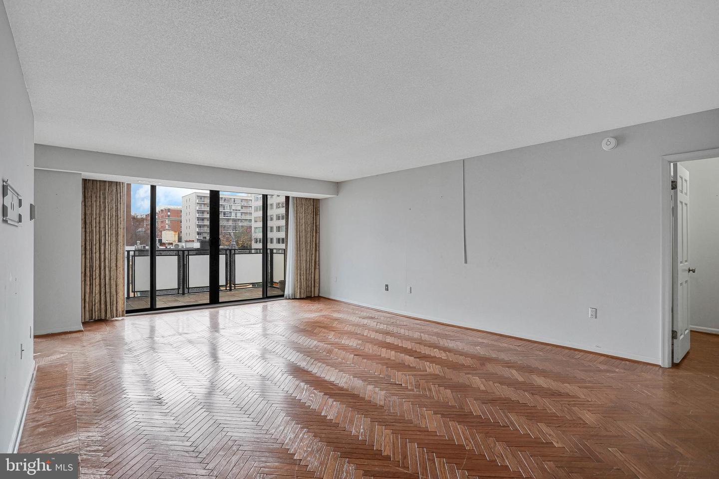 800 25TH ST NW #502, WASHINGTON, District Of Columbia 20037, 2 Bedrooms Bedrooms, ,2 BathroomsBathrooms,Residential,For sale,800 25TH ST NW #502,DCDC2232786 MLS # DCDC2232786 800 25TH ST NW #502, WASHINGTON, District Of Columbia 20037, 2 Bedrooms Bedrooms, ,2 BathroomsBathrooms,Residential,For sale,800 25TH ST NW #502,DCDC2232786 MLS # DCDC2232786