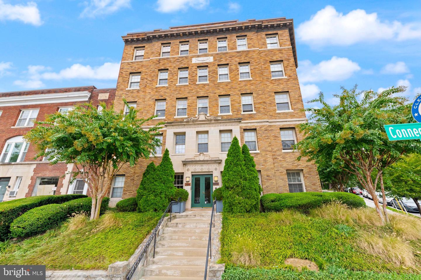 3446 CONNECTICUT AVE NW #401, WASHINGTON, District Of Columbia 20008, 1 Bedroom Bedrooms, ,1 BathroomBathrooms,Residential,For sale,3446 CONNECTICUT AVE NW #401,DCDC2232816 MLS # DCDC2232816