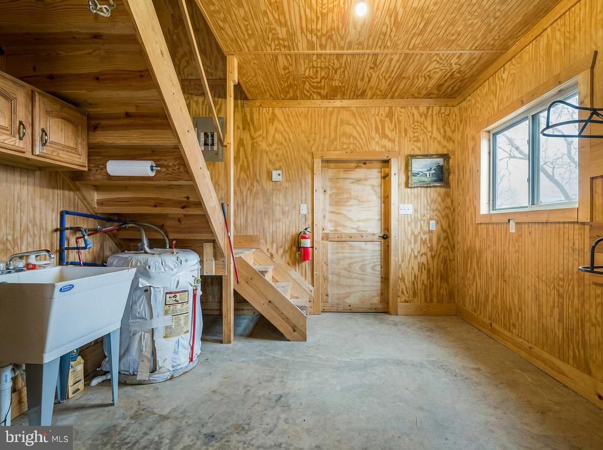 6527 STABLE VIEW LN, TIMBERVILLE, Virginia 22853, 3 Bedrooms Bedrooms, ,3 BathroomsBathrooms,Residential,For sale,6527 STABLE VIEW LN,VARO2002748 MLS # VARO2002748 6527 STABLE VIEW LN, TIMBERVILLE, Virginia 22853, 3 Bedrooms Bedrooms, ,3 BathroomsBathrooms,Residential,For sale,6527 STABLE VIEW LN,VARO2002748 MLS # VARO2002748