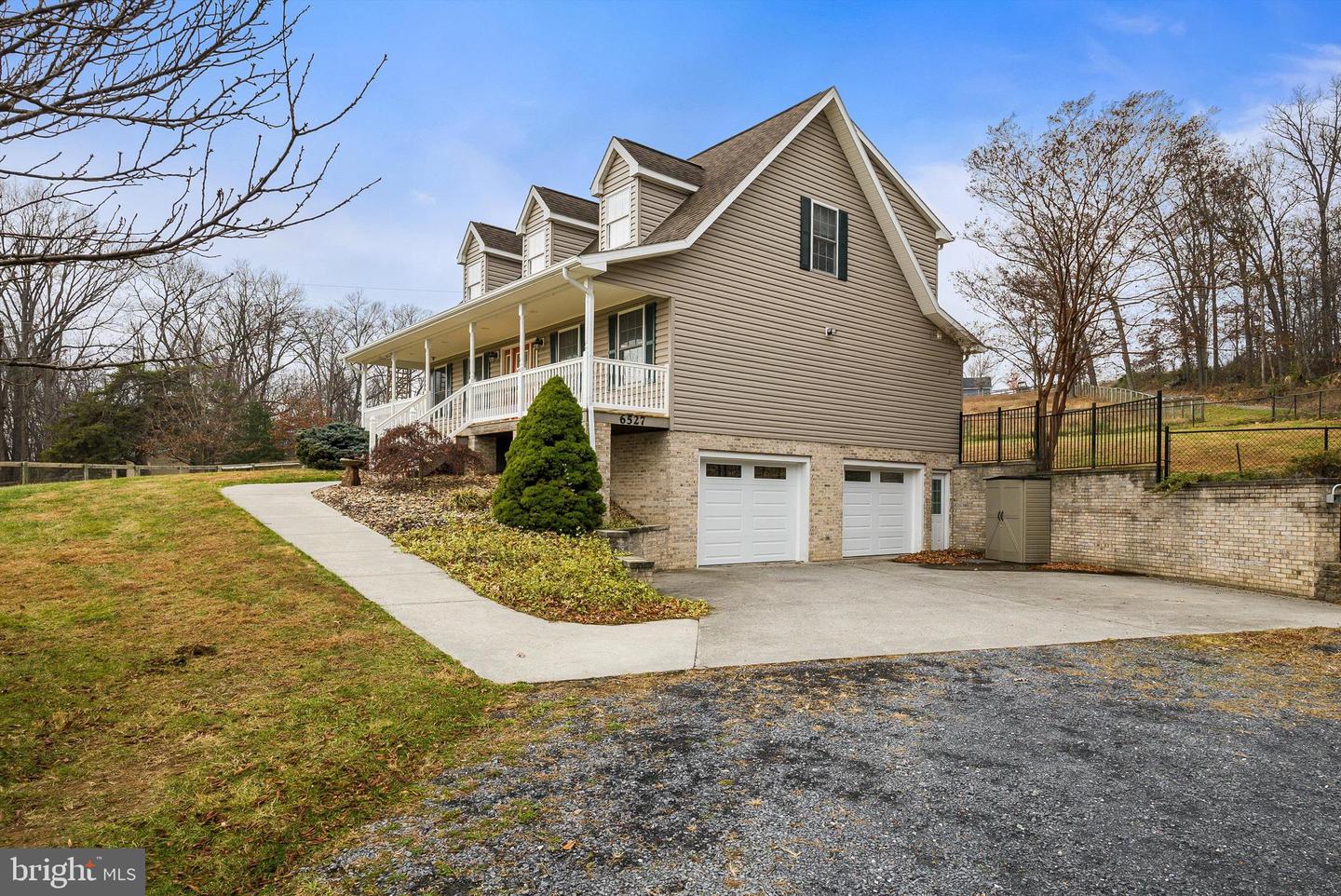6527 STABLE VIEW LN, TIMBERVILLE, Virginia 22853, 3 Bedrooms Bedrooms, ,3 BathroomsBathrooms,Residential,For sale,6527 STABLE VIEW LN,VARO2002748 MLS # VARO2002748 6527 STABLE VIEW LN, TIMBERVILLE, Virginia 22853, 3 Bedrooms Bedrooms, ,3 BathroomsBathrooms,Residential,For sale,6527 STABLE VIEW LN,VARO2002748 MLS # VARO2002748
