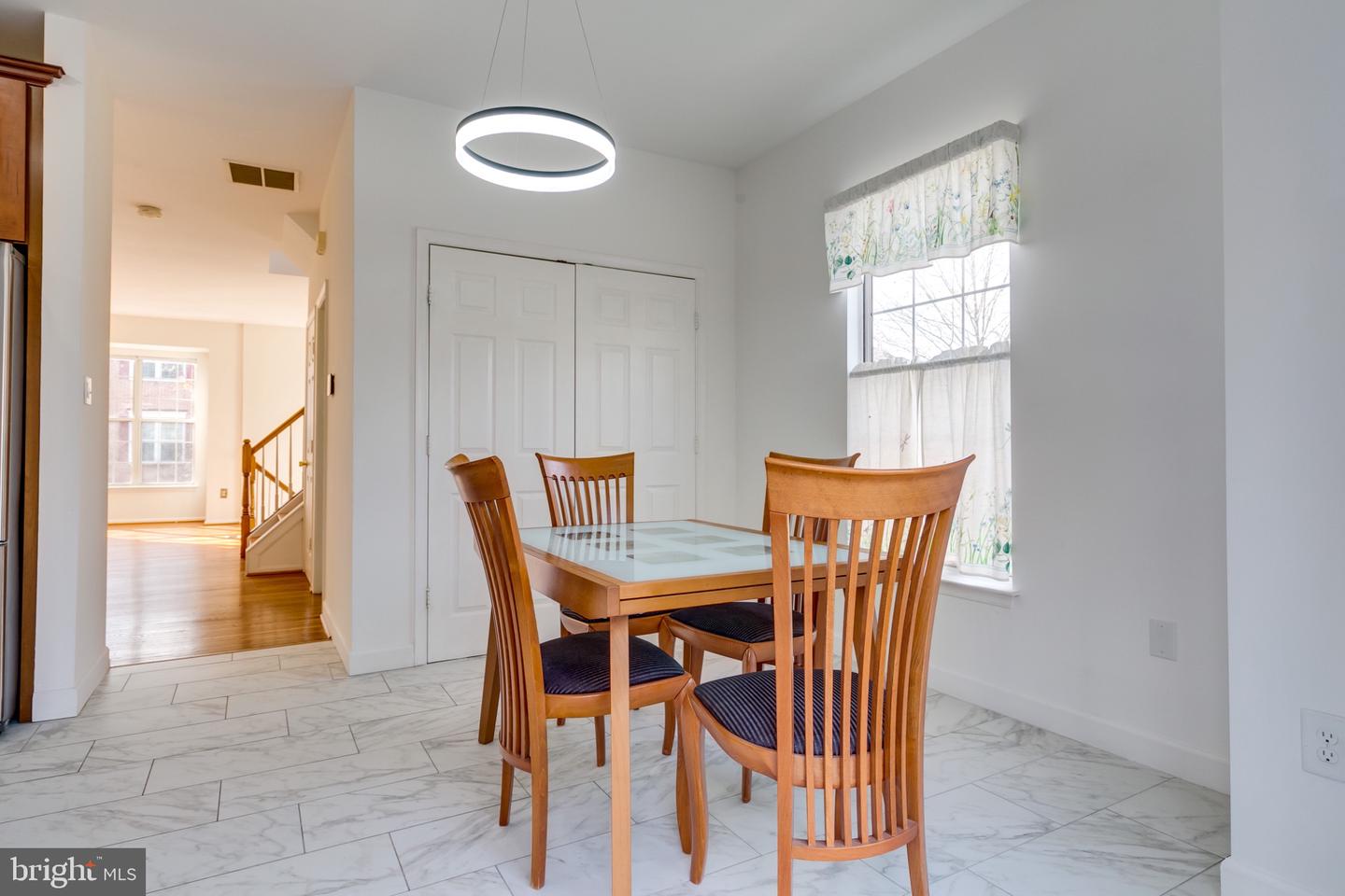 2466 CLOVER FIELD CIR, HERNDON, Virginia 20171, 3 Bedrooms Bedrooms, 12 Rooms Rooms,2 BathroomsBathrooms,Residential,For sale,2466 CLOVER FIELD CIR,VAFX2280208 MLS # VAFX2280208