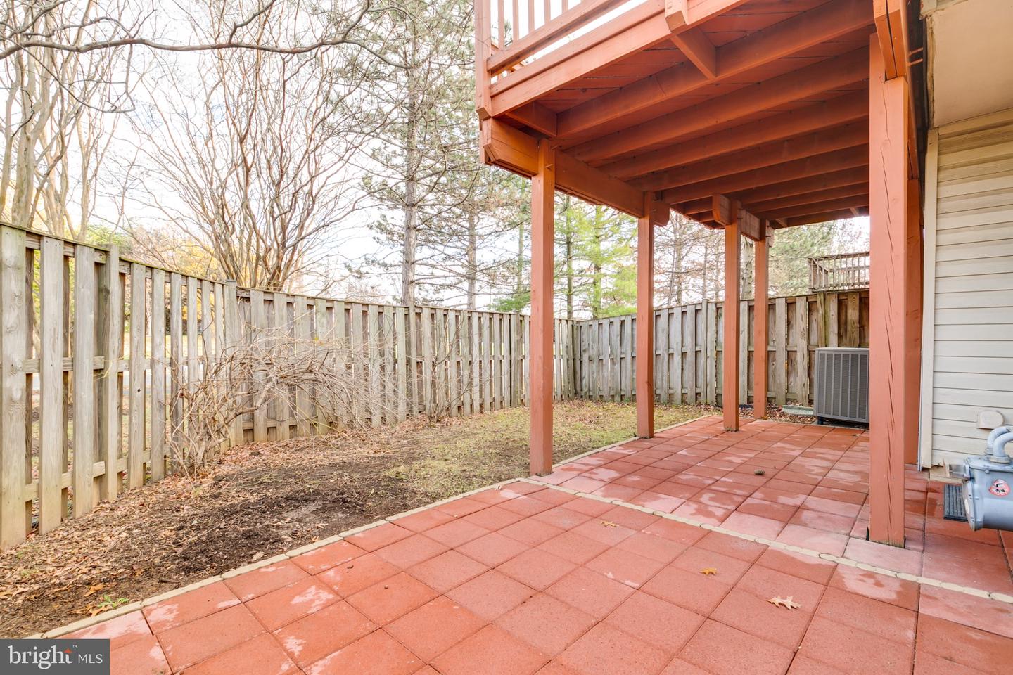 2466 CLOVER FIELD CIR, HERNDON, Virginia 20171, 3 Bedrooms Bedrooms, 12 Rooms Rooms,2 BathroomsBathrooms,Residential,For sale,2466 CLOVER FIELD CIR,VAFX2280208 MLS # VAFX2280208