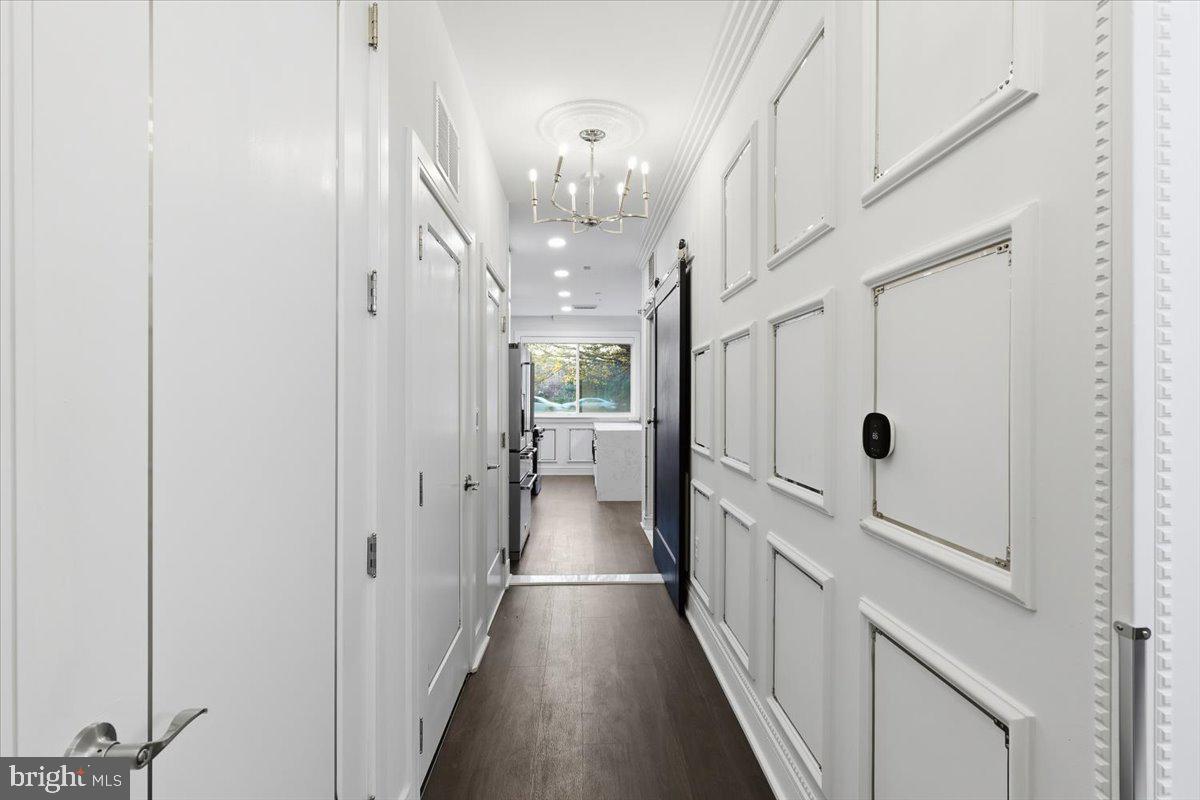 625 SLATERS LN #G4, ALEXANDRIA, Virginia 22314, 1 Bedroom Bedrooms, ,1 BathroomBathrooms,Residential,For sale,625 SLATERS LN #G4,VAAX2051996 MLS # VAAX2051996