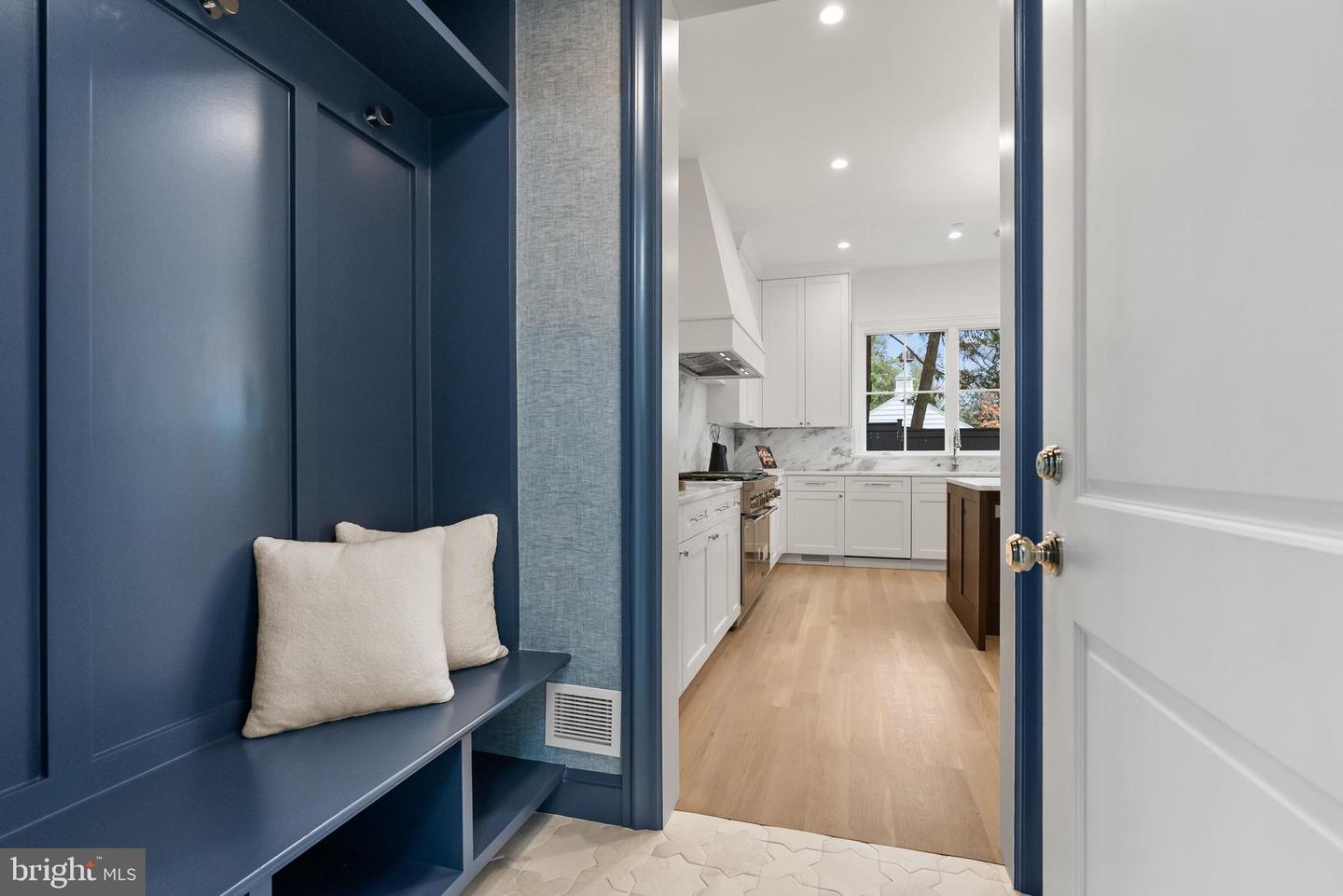 4905 VAN NESS ST NW, WASHINGTON, District Of Columbia 20016, 5 Bedrooms Bedrooms, ,5 BathroomsBathrooms,Residential,For sale,4905 VAN NESS ST NW,DCDC2232838 MLS # DCDC2232838