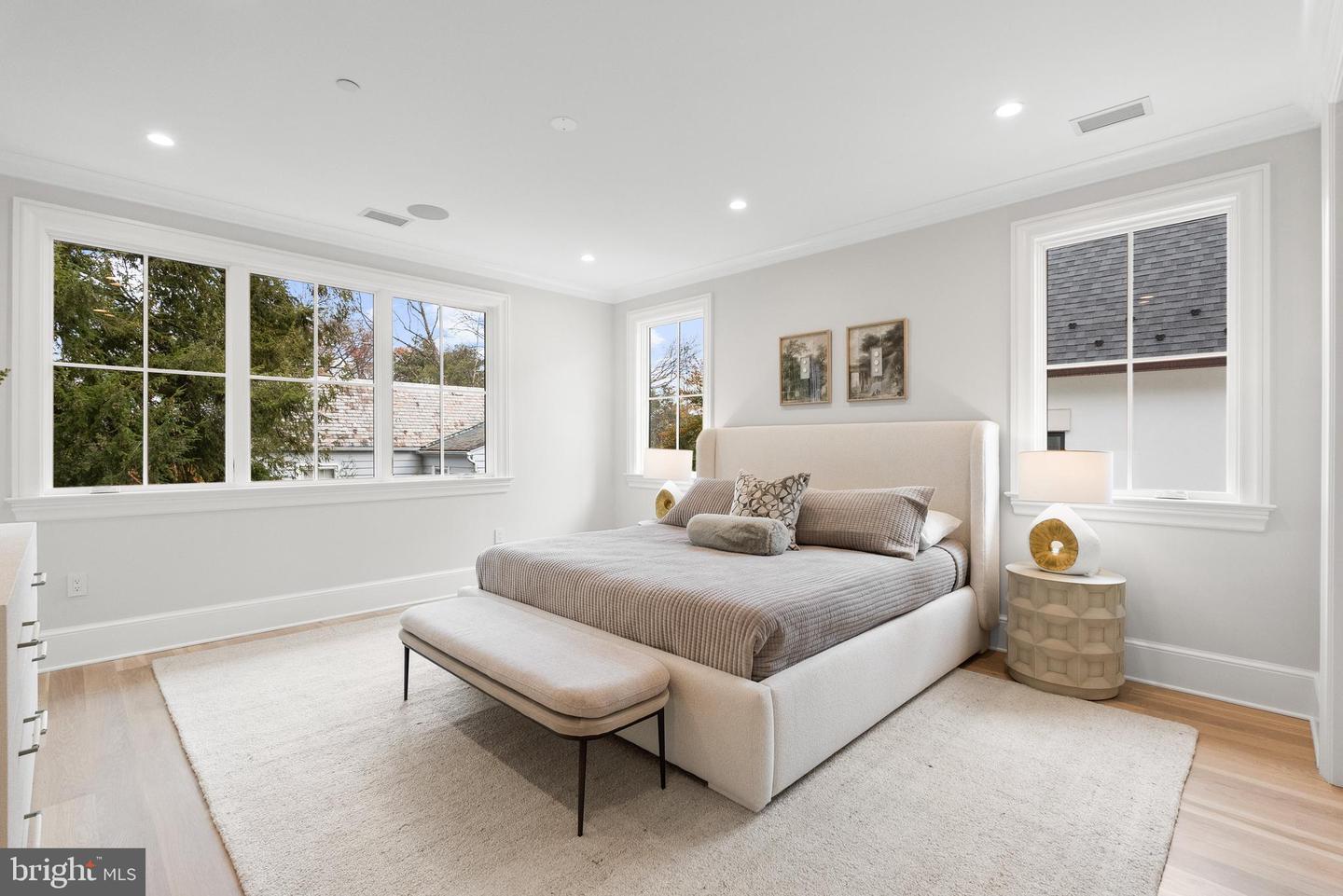 4905 VAN NESS ST NW, WASHINGTON, District Of Columbia 20016, 5 Bedrooms Bedrooms, ,5 BathroomsBathrooms,Residential,For sale,4905 VAN NESS ST NW,DCDC2232838 MLS # DCDC2232838