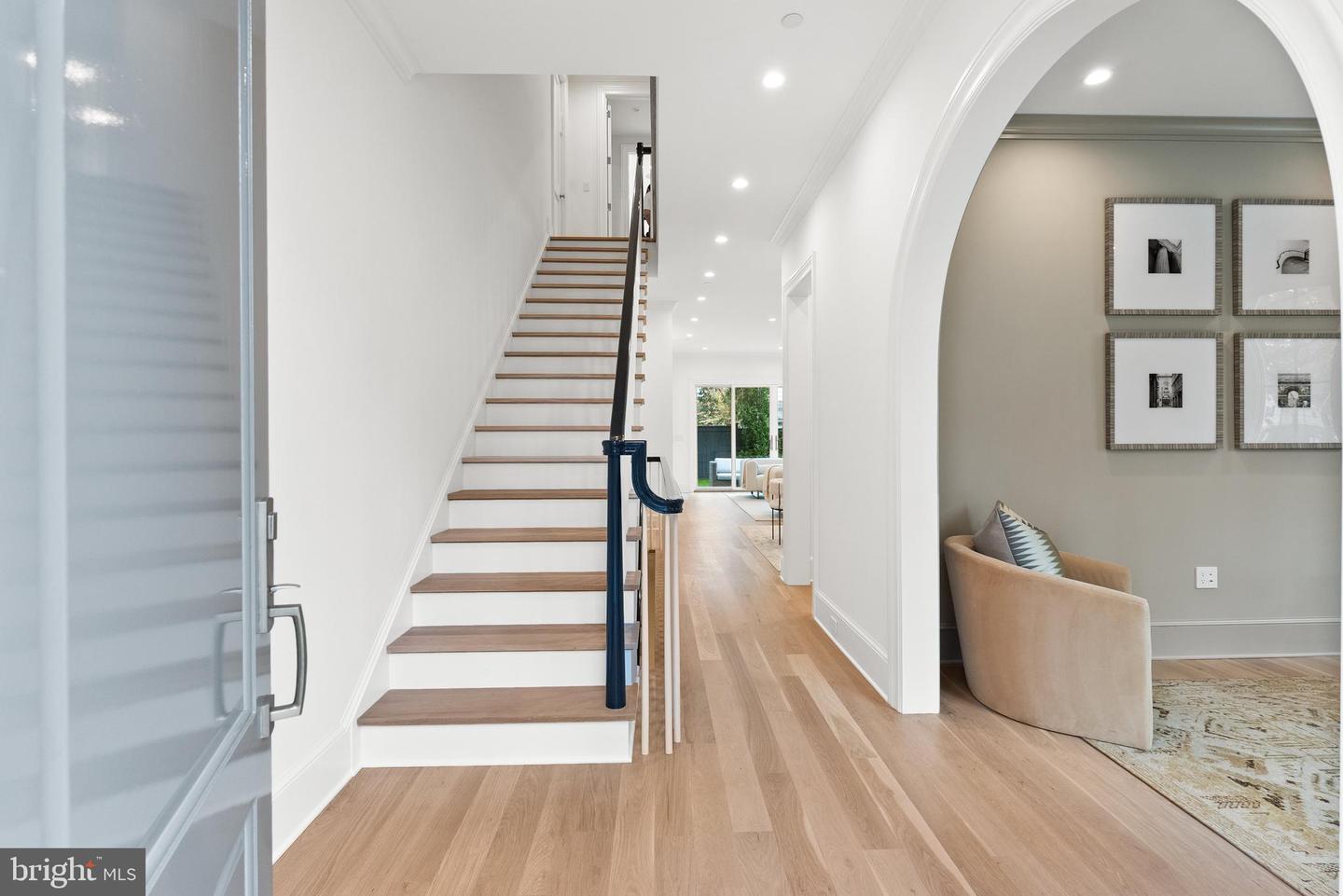 4905 VAN NESS ST NW, WASHINGTON, District Of Columbia 20016, 5 Bedrooms Bedrooms, ,5 BathroomsBathrooms,Residential,For sale,4905 VAN NESS ST NW,DCDC2232838 MLS # DCDC2232838