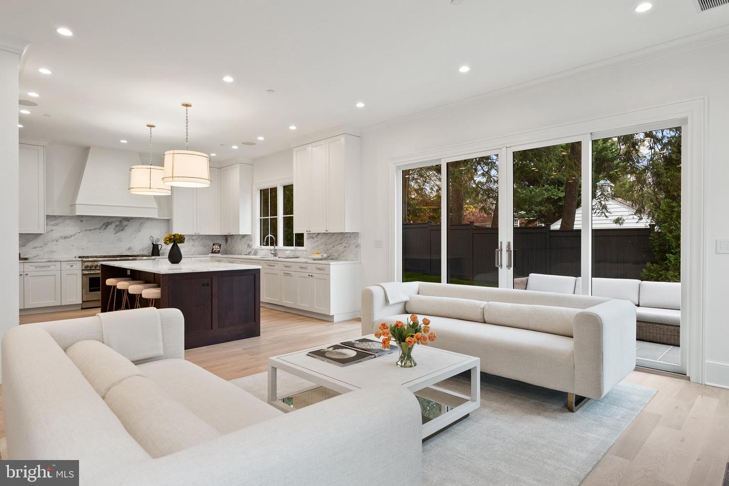 4905 VAN NESS ST NW, WASHINGTON, District Of Columbia 20016, 5 Bedrooms Bedrooms, ,5 BathroomsBathrooms,Residential,For sale,4905 VAN NESS ST NW,DCDC2232838 MLS # DCDC2232838