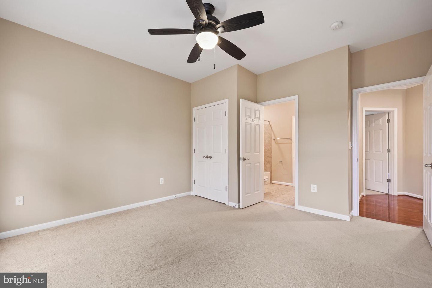 1019 E KENSINGTON CIR, FREDERICKSBURG, Virginia 22401, 5 Bedrooms Bedrooms, ,4 BathroomsBathrooms,Residential,For sale,1019 E KENSINGTON CIR,VAFB2009334 MLS # VAFB2009334