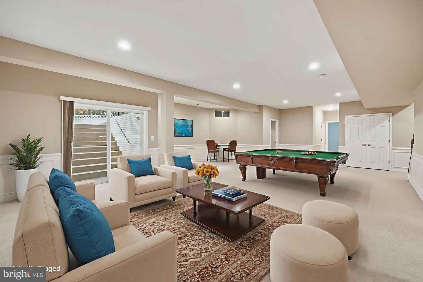 1019 E KENSINGTON CIR, FREDERICKSBURG, Virginia 22401, 5 Bedrooms Bedrooms, ,4 BathroomsBathrooms,Residential,For sale,1019 E KENSINGTON CIR,VAFB2009334 MLS # VAFB2009334