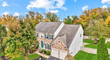 1019 E KENSINGTON CIR, FREDERICKSBURG, Virginia 22401, 5 Bedrooms Bedrooms, ,4 BathroomsBathrooms,Residential,For sale,1019 E KENSINGTON CIR,VAFB2009334 MLS # VAFB2009334