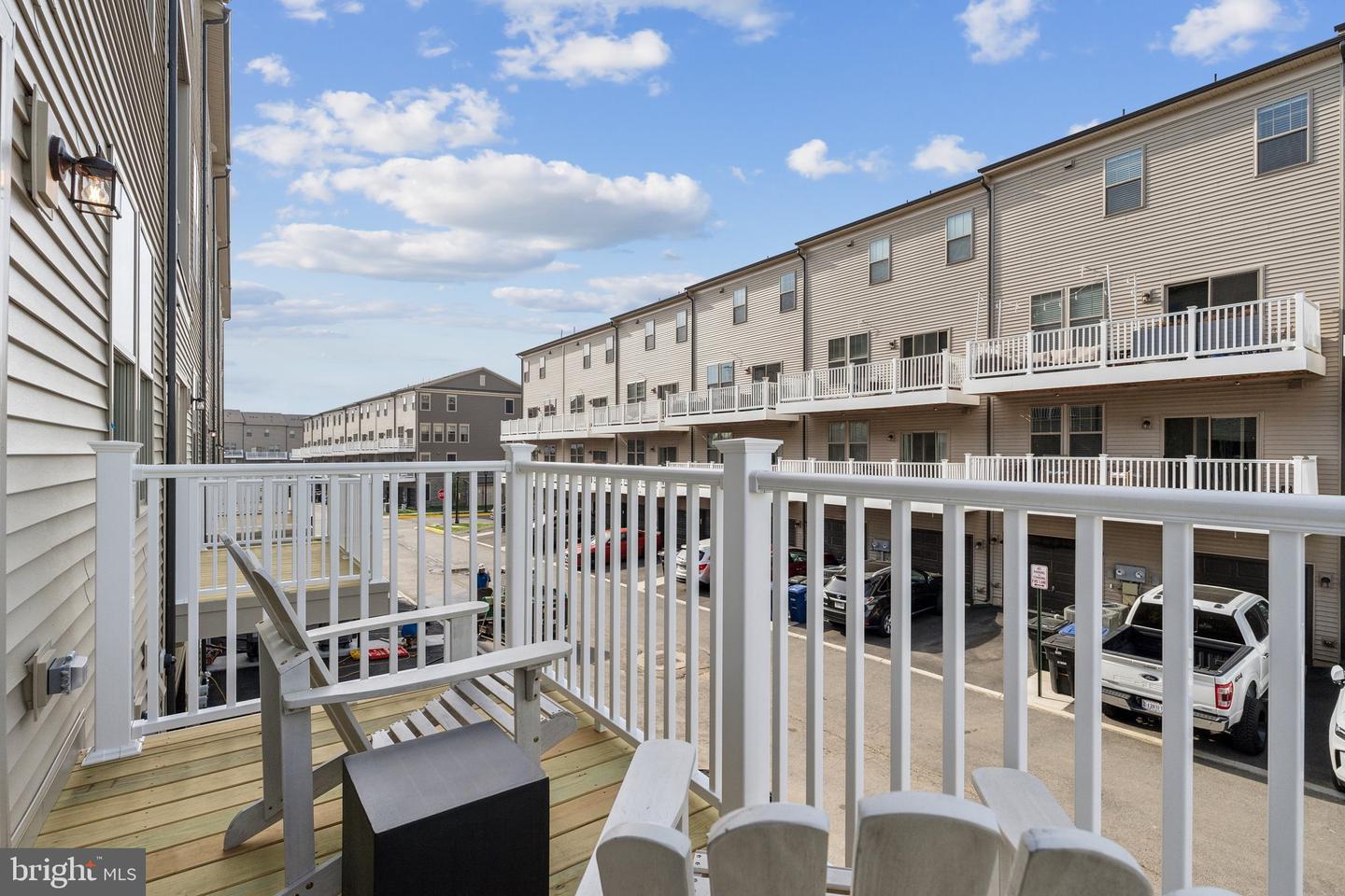 1043 INFERNO TER SE, LEESBURG, Virginia 20175, 2 Bedrooms Bedrooms, ,2 BathroomsBathrooms,Residential,For sale,1043 INFERNO TER SE,VALO2111620 MLS # VALO2111620