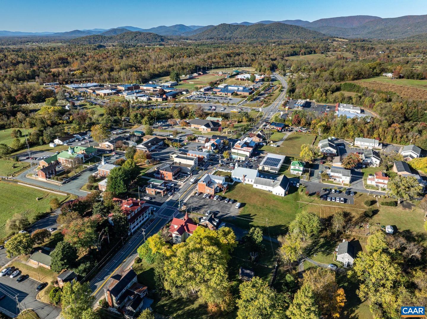 276 MAIN ST, STANARDSVILLE, Virginia 22973, 3 Bedrooms Bedrooms, ,2 BathroomsBathrooms,Residential,For sale,276 MAIN ST,671394 MLS # 671394