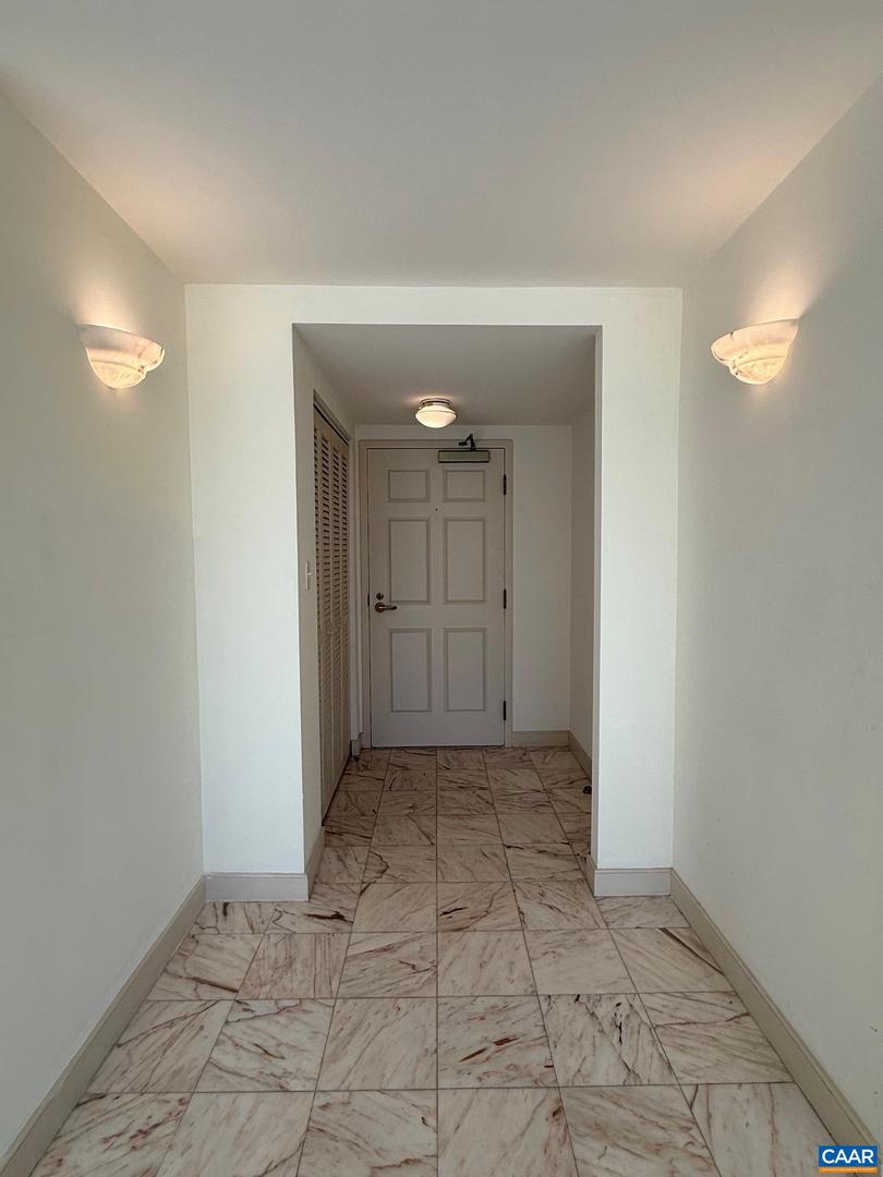 250 WEST MAIN ST #402, CHARLOTTESVILLE, Virginia 22902, 2 Bedrooms Bedrooms, ,2 BathroomsBathrooms,Residential,For sale,250 WEST MAIN ST #402,671395 MLS # 671395 250 WEST MAIN ST #402, CHARLOTTESVILLE, Virginia 22902, 2 Bedrooms Bedrooms, ,2 BathroomsBathrooms,Residential,For sale,250 WEST MAIN ST #402,671395 MLS # 671395