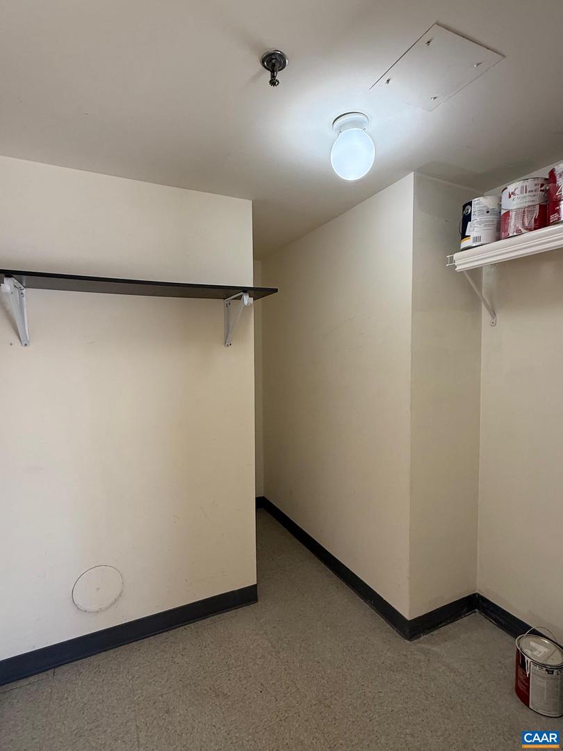 250 WEST MAIN ST #402, CHARLOTTESVILLE, Virginia 22902, 2 Bedrooms Bedrooms, ,2 BathroomsBathrooms,Residential,For sale,250 WEST MAIN ST #402,671395 MLS # 671395 250 WEST MAIN ST #402, CHARLOTTESVILLE, Virginia 22902, 2 Bedrooms Bedrooms, ,2 BathroomsBathrooms,Residential,For sale,250 WEST MAIN ST #402,671395 MLS # 671395