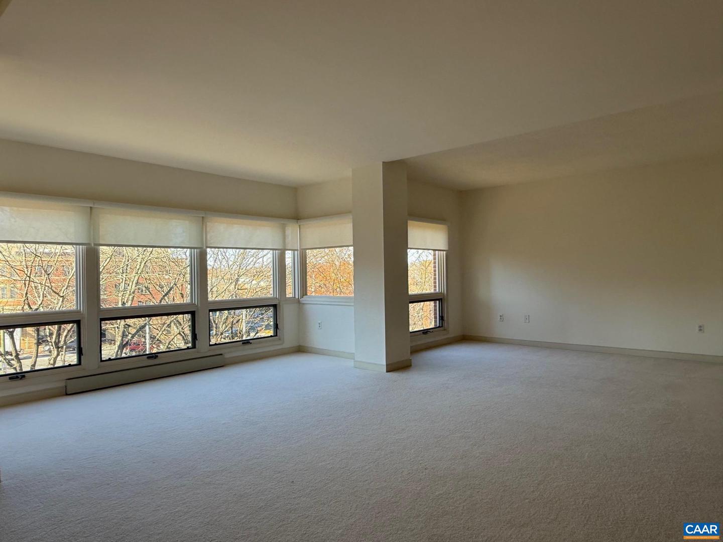 250 WEST MAIN ST #402, CHARLOTTESVILLE, Virginia 22902, 2 Bedrooms Bedrooms, ,2 BathroomsBathrooms,Residential,For sale,250 WEST MAIN ST #402,671395 MLS # 671395 250 WEST MAIN ST #402, CHARLOTTESVILLE, Virginia 22902, 2 Bedrooms Bedrooms, ,2 BathroomsBathrooms,Residential,For sale,250 WEST MAIN ST #402,671395 MLS # 671395