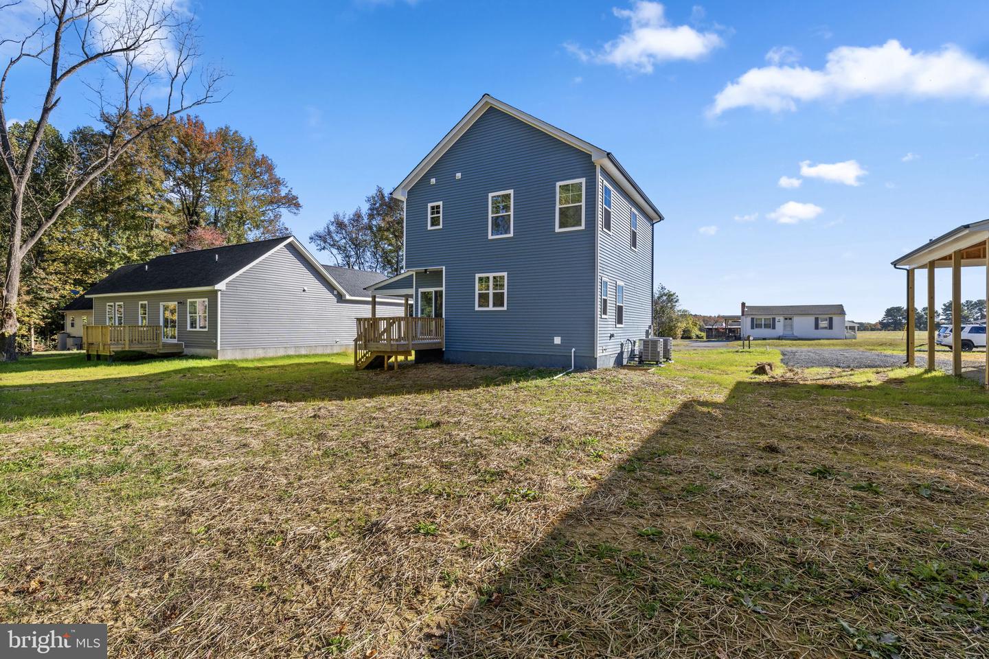 739 LAKEVIEW DR, COLONIAL BEACH, Virginia 22443, 3 Bedrooms Bedrooms, ,2 BathroomsBathrooms,Residential,For sale,739 LAKEVIEW DR,VAWE2010164 MLS # VAWE2010164