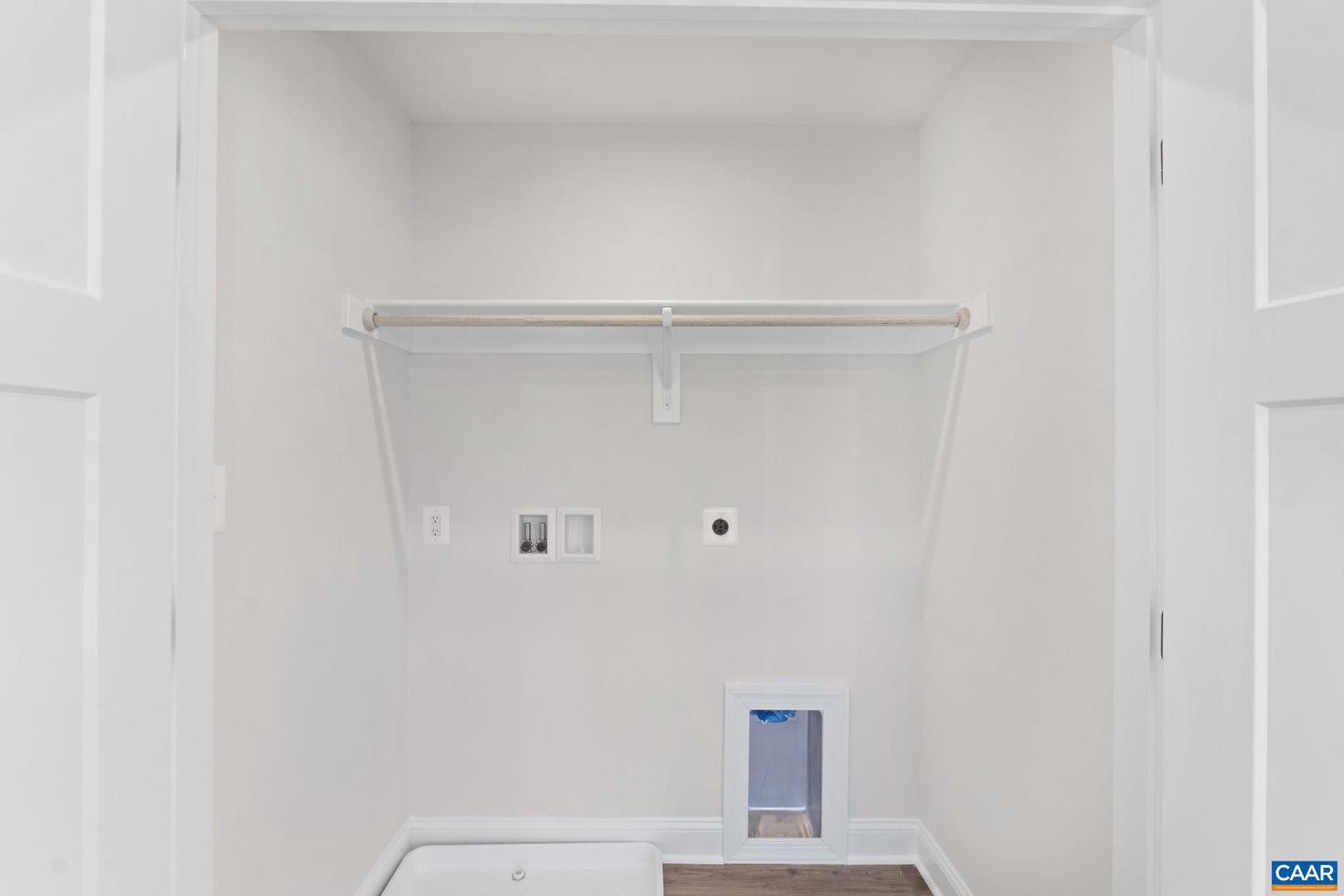 3028 FARROW CIR, CHARLOTTESVILLE, Virginia 22901, 3 Bedrooms Bedrooms, ,2 BathroomsBathrooms,Residential,For sale,3028 FARROW CIR,671397 MLS # 671397