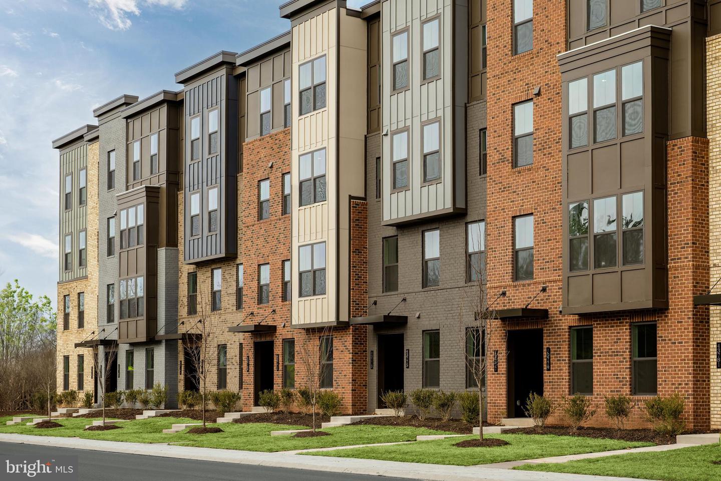 43789 METRO TERRACE #B, ASHBURN, Virginia 20147, 3 Bedrooms Bedrooms, ,2 BathroomsBathrooms,Residential,For sale,43789 METRO TERRACE #B,VALO2111636 MLS # VALO2111636