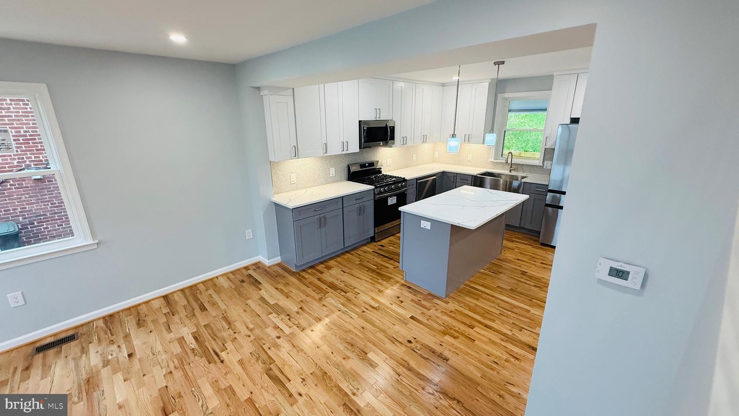 709 ADRIAN ST SE, WASHINGTON, District Of Columbia 20019, 4 Bedrooms Bedrooms, ,2 BathroomsBathrooms,Residential,For sale,709 ADRIAN ST SE,DCDC2232866 MLS # DCDC2232866