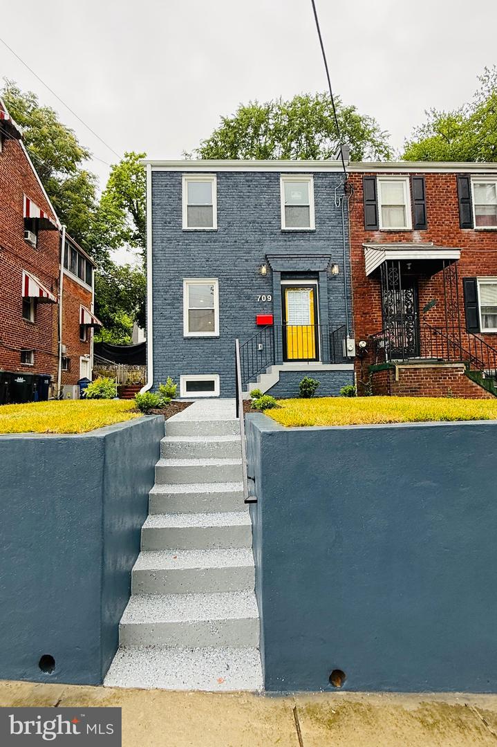709 ADRIAN ST SE, WASHINGTON, District Of Columbia 20019, 4 Bedrooms Bedrooms, ,2 BathroomsBathrooms,Residential,For sale,709 ADRIAN ST SE,DCDC2232866 MLS # DCDC2232866
