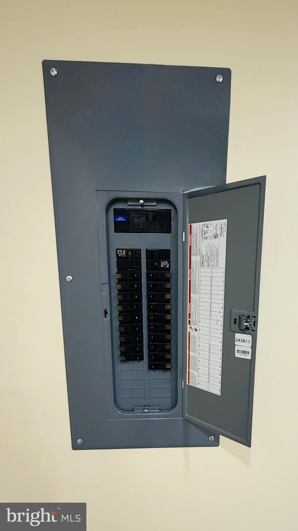 709 ADRIAN ST SE, WASHINGTON, District Of Columbia 20019, 4 Bedrooms Bedrooms, ,2 BathroomsBathrooms,Residential,For sale,709 ADRIAN ST SE,DCDC2232866 MLS # DCDC2232866