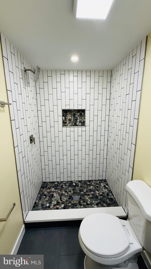 709 ADRIAN ST SE, WASHINGTON, District Of Columbia 20019, 4 Bedrooms Bedrooms, ,2 BathroomsBathrooms,Residential,For sale,709 ADRIAN ST SE,DCDC2232866 MLS # DCDC2232866