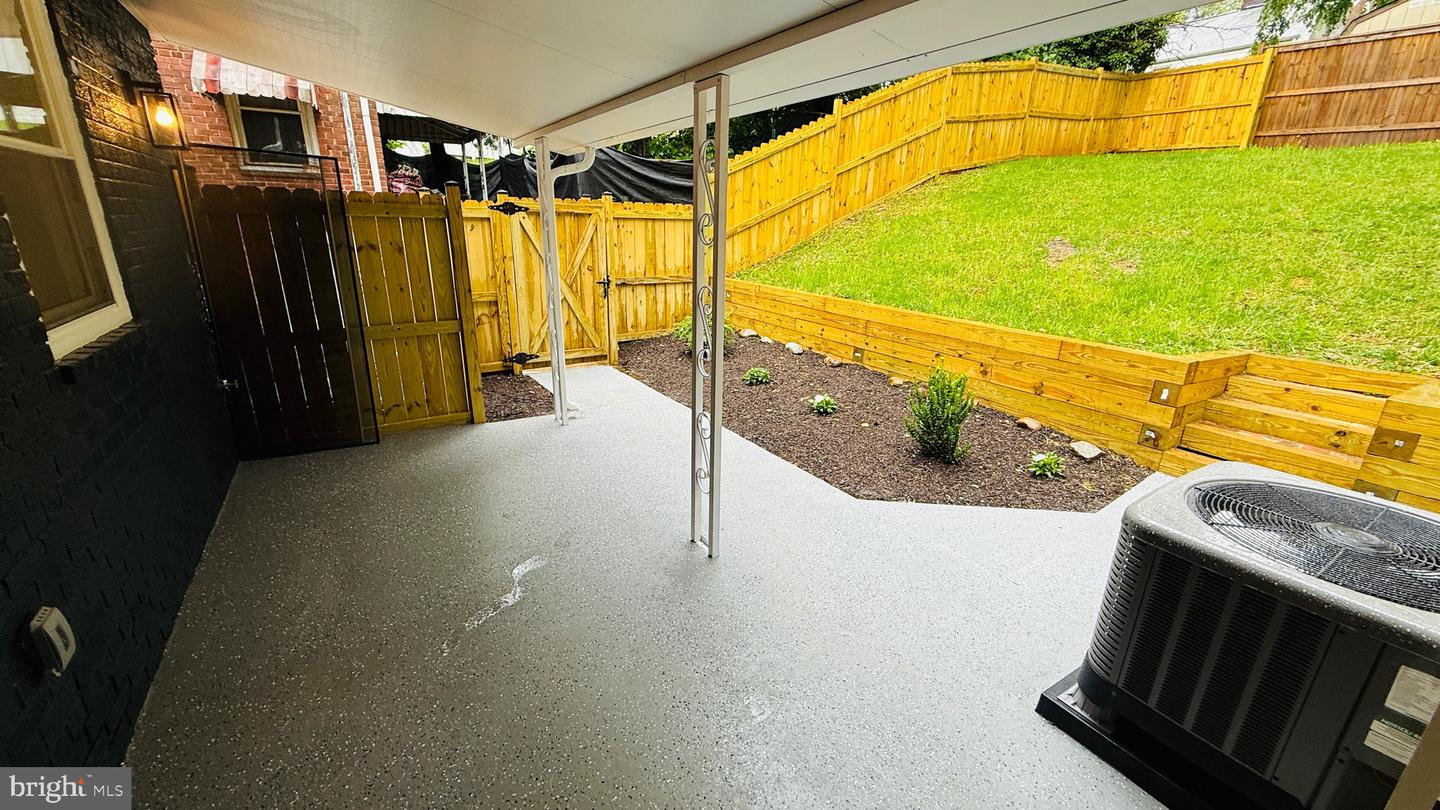 709 ADRIAN ST SE, WASHINGTON, District Of Columbia 20019, 4 Bedrooms Bedrooms, ,2 BathroomsBathrooms,Residential,For sale,709 ADRIAN ST SE,DCDC2232866 MLS # DCDC2232866