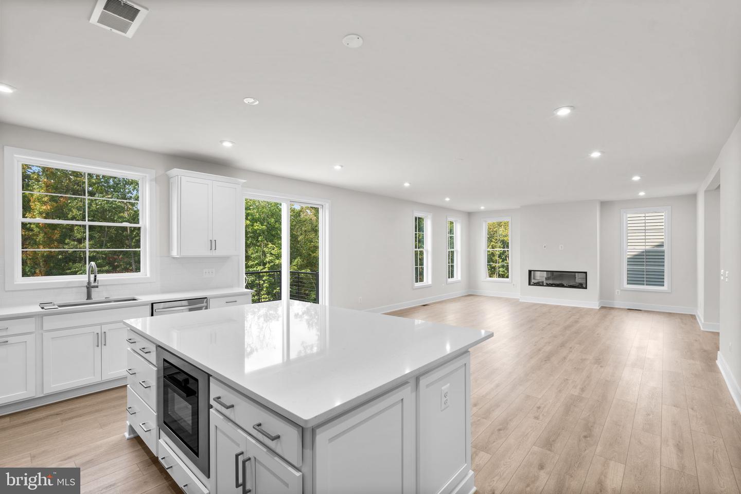 106 SAPPHIRE ST, STEPHENSON, Virginia 22656, 4 Bedrooms Bedrooms, ,3 BathroomsBathrooms,Residential,For sale,106 SAPPHIRE ST,VAFV2038192 MLS # VAFV2038192