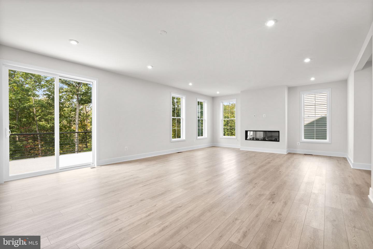 106 SAPPHIRE ST, STEPHENSON, Virginia 22656, 4 Bedrooms Bedrooms, ,3 BathroomsBathrooms,Residential,For sale,106 SAPPHIRE ST,VAFV2038192 MLS # VAFV2038192