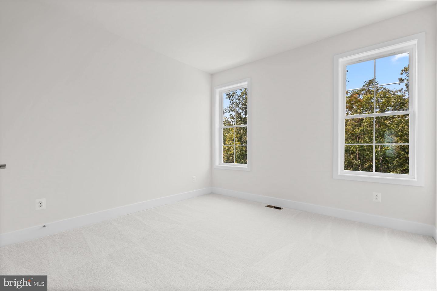 106 SAPPHIRE ST, STEPHENSON, Virginia 22656, 4 Bedrooms Bedrooms, ,3 BathroomsBathrooms,Residential,For sale,106 SAPPHIRE ST,VAFV2038192 MLS # VAFV2038192