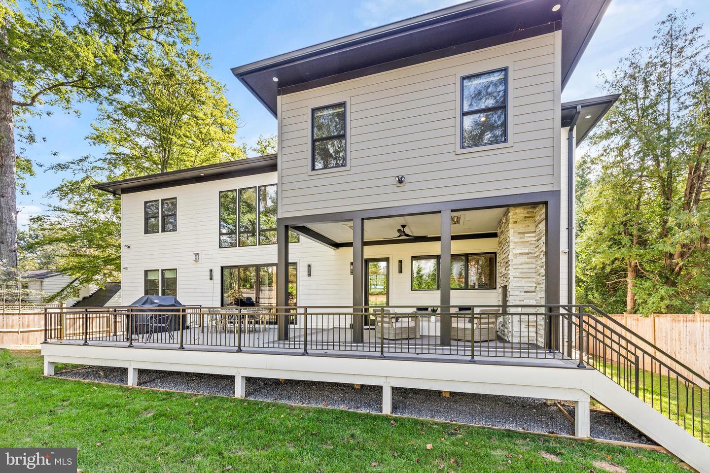 6884 CHURCHILL RD, MCLEAN, Virginia 22101, 6 Bedrooms Bedrooms, ,6 BathroomsBathrooms,Residential,For sale,6884 CHURCHILL RD,VAFX2280252 MLS # VAFX2280252