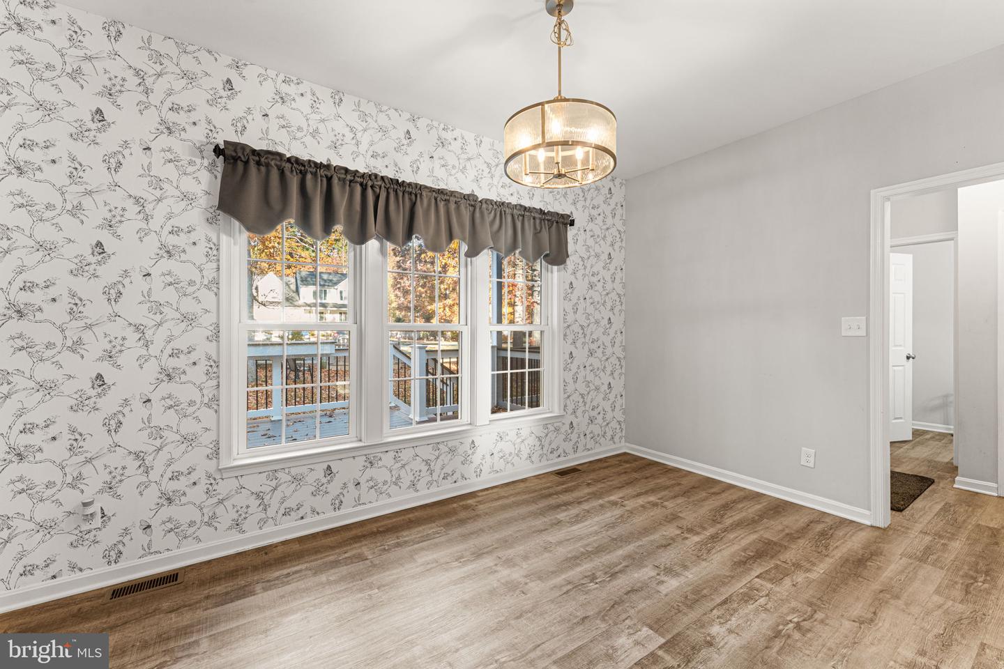 10820 CHANCELLORVILLE DR, SPOTSYLVANIA, Virginia 22553, 4 Bedrooms Bedrooms, ,3 BathroomsBathrooms,Residential,For sale,10820 CHANCELLORVILLE DR,VASP2037796 MLS # VASP2037796