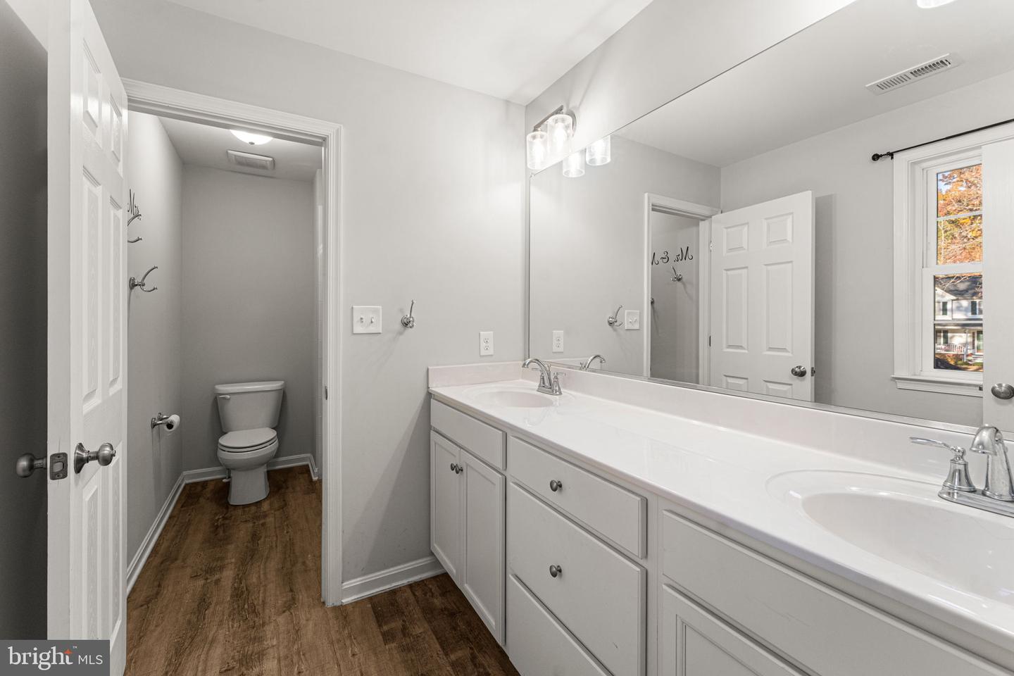 10820 CHANCELLORVILLE DR, SPOTSYLVANIA, Virginia 22553, 4 Bedrooms Bedrooms, ,3 BathroomsBathrooms,Residential,For sale,10820 CHANCELLORVILLE DR,VASP2037796 MLS # VASP2037796