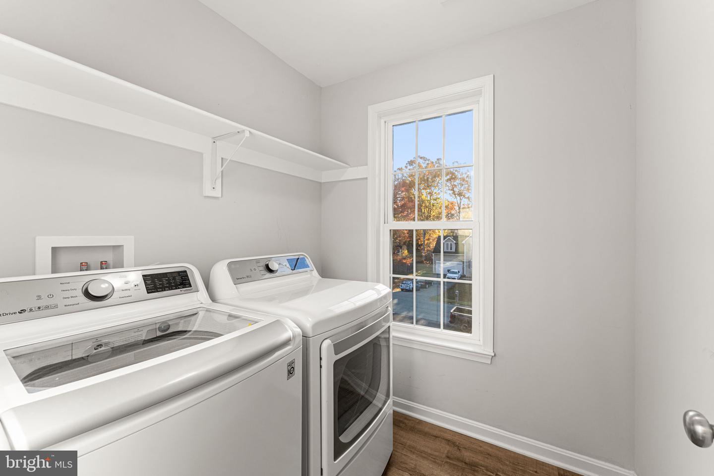 10820 CHANCELLORVILLE DR, SPOTSYLVANIA, Virginia 22553, 4 Bedrooms Bedrooms, ,3 BathroomsBathrooms,Residential,For sale,10820 CHANCELLORVILLE DR,VASP2037796 MLS # VASP2037796