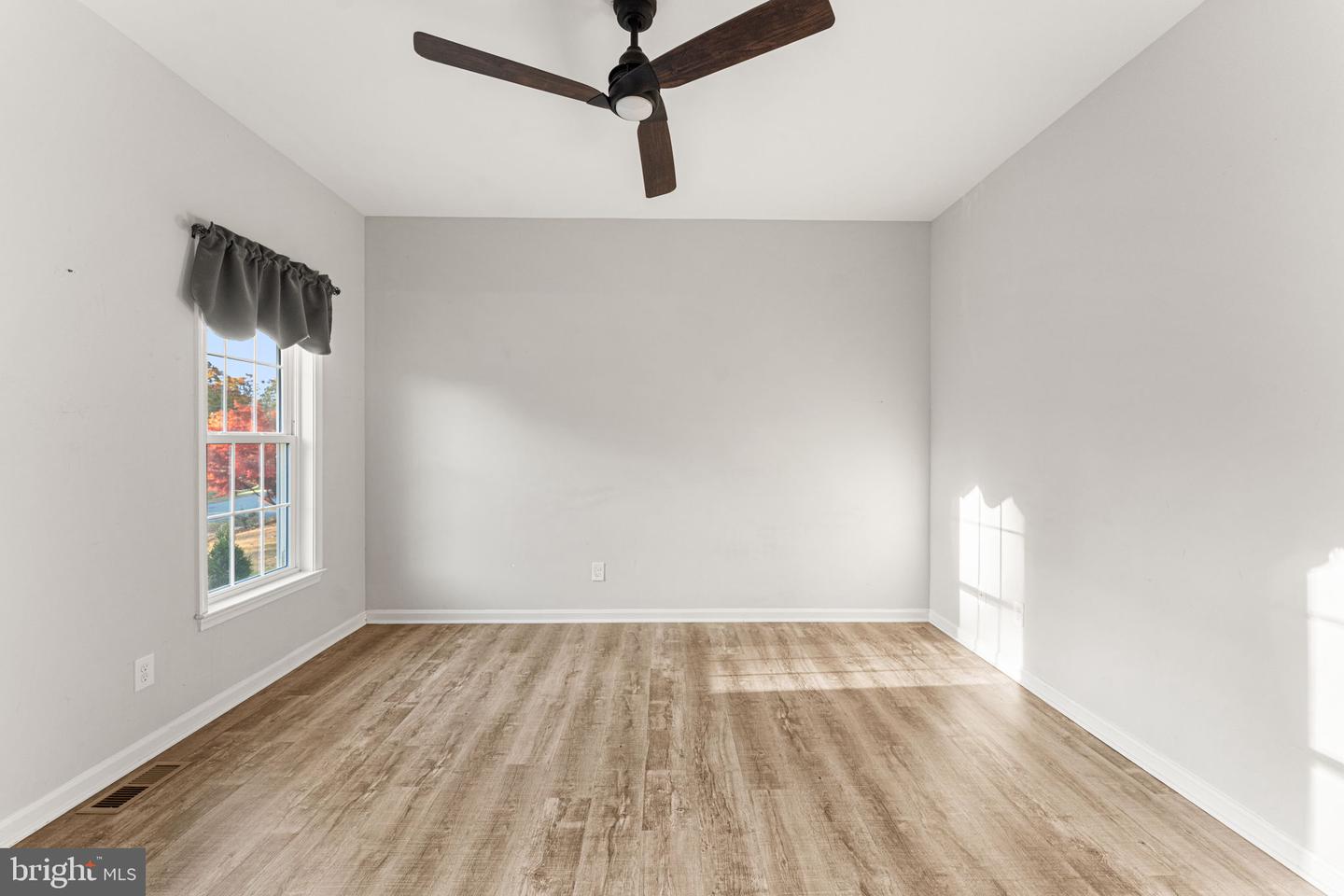 10820 CHANCELLORVILLE DR, SPOTSYLVANIA, Virginia 22553, 4 Bedrooms Bedrooms, ,3 BathroomsBathrooms,Residential,For sale,10820 CHANCELLORVILLE DR,VASP2037796 MLS # VASP2037796