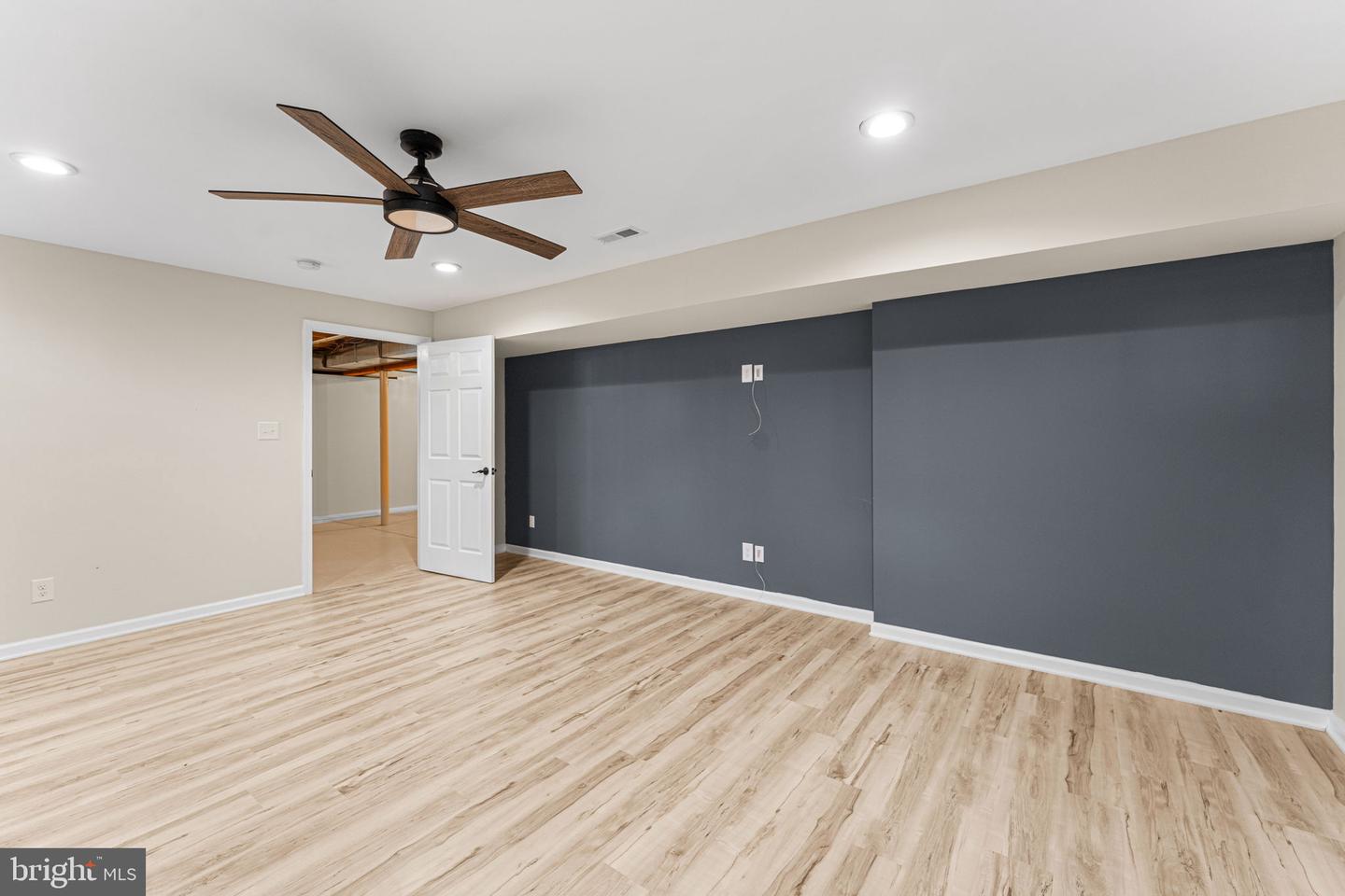 10820 CHANCELLORVILLE DR, SPOTSYLVANIA, Virginia 22553, 4 Bedrooms Bedrooms, ,3 BathroomsBathrooms,Residential,For sale,10820 CHANCELLORVILLE DR,VASP2037796 MLS # VASP2037796