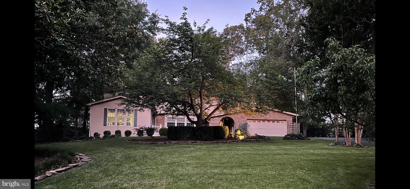 3203 RIVERVIEW DR, TRIANGLE, Virginia 22172, 5 Bedrooms Bedrooms, ,3 BathroomsBathrooms,Residential,For sale,3203 RIVERVIEW DR,VAPW2108236 MLS # VAPW2108236 3203 RIVERVIEW DR, TRIANGLE, Virginia 22172, 5 Bedrooms Bedrooms, ,3 BathroomsBathrooms,Residential,For sale,3203 RIVERVIEW DR,VAPW2108236 MLS # VAPW2108236