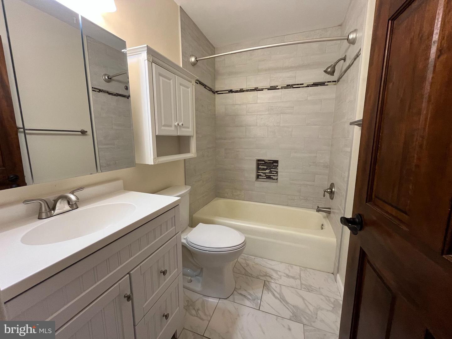 3203 RIVERVIEW DR, TRIANGLE, Virginia 22172, 5 Bedrooms Bedrooms, ,3 BathroomsBathrooms,Residential,For sale,3203 RIVERVIEW DR,VAPW2108236 MLS # VAPW2108236 3203 RIVERVIEW DR, TRIANGLE, Virginia 22172, 5 Bedrooms Bedrooms, ,3 BathroomsBathrooms,Residential,For sale,3203 RIVERVIEW DR,VAPW2108236 MLS # VAPW2108236